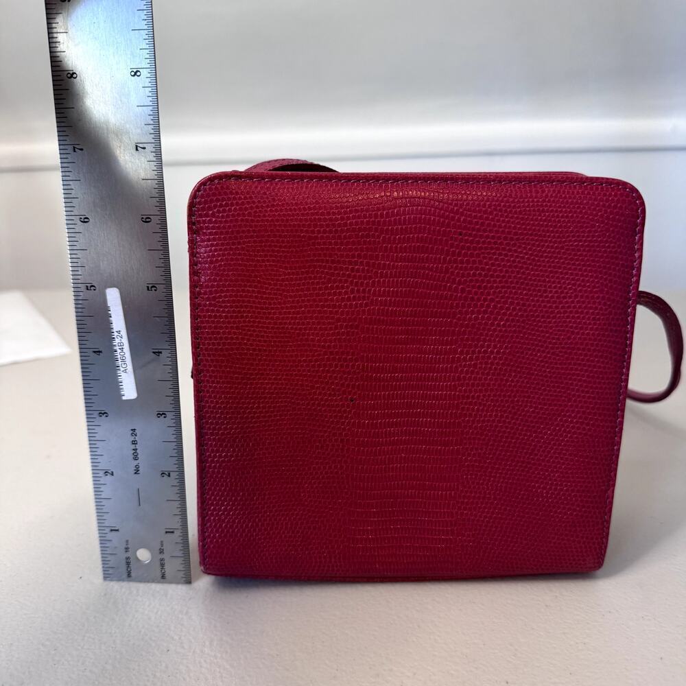 VTG Red Leather Croc-Embossed Talbots Square Shoulder Bag Purse Cross Body - Picture 4 of 6